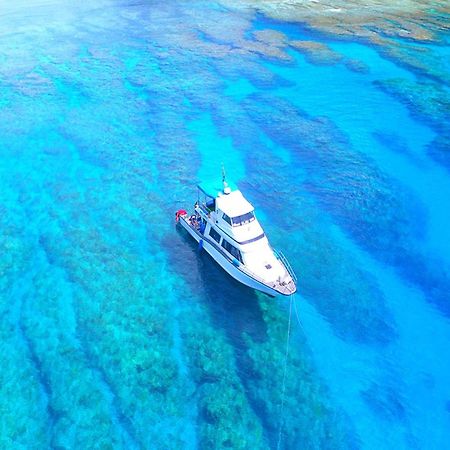 Villa Capri Miyakojima Екстер'єр фото